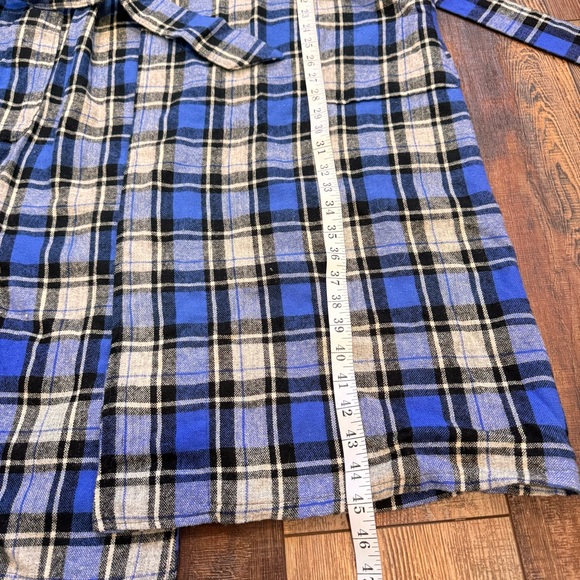 St. Moritz wool blend robe - Picture 6 of 10